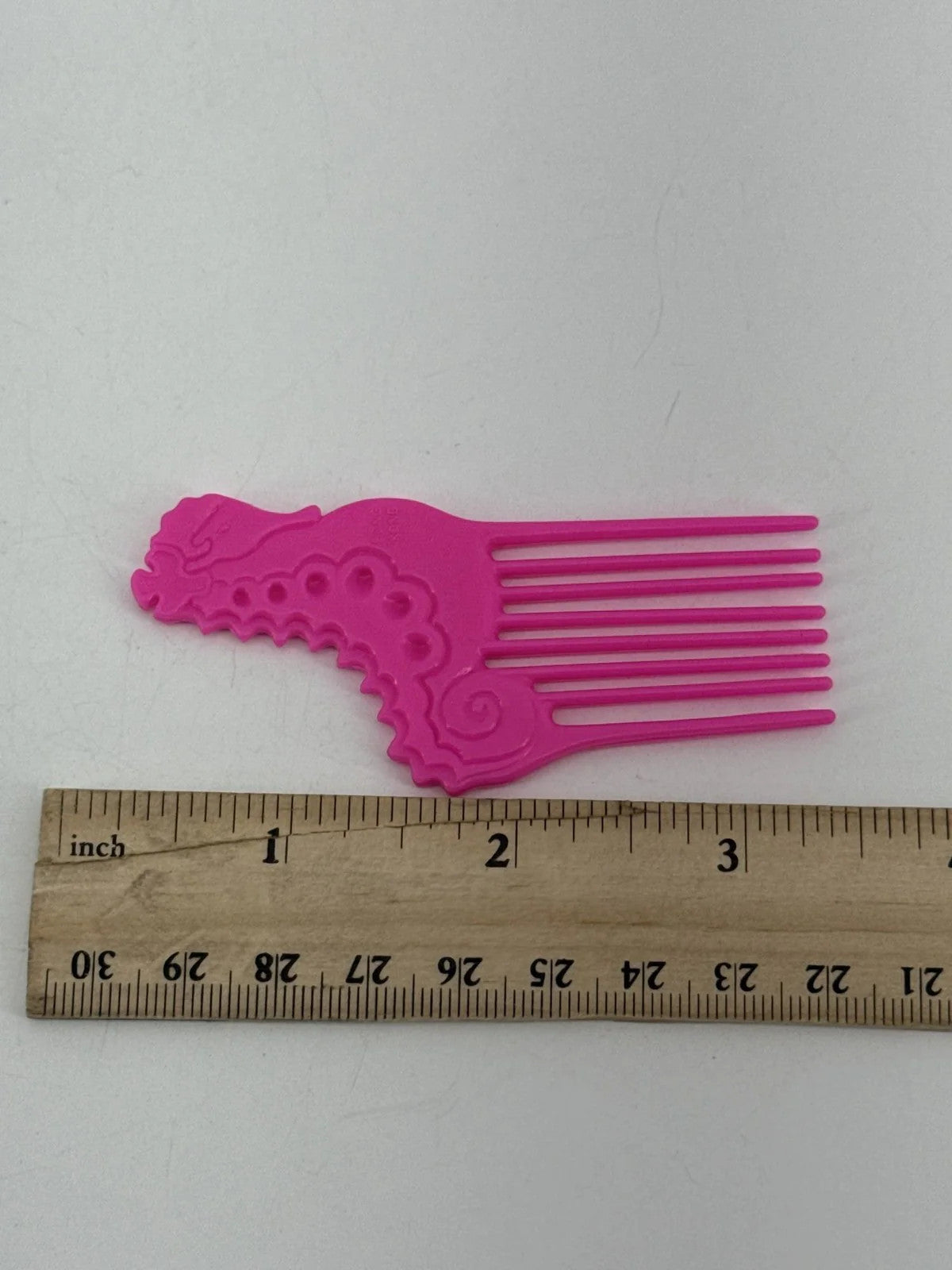 1987 Mattel Island Fun Barbie Pink Seahorse Comb Toy Apparel Clothing New NWT