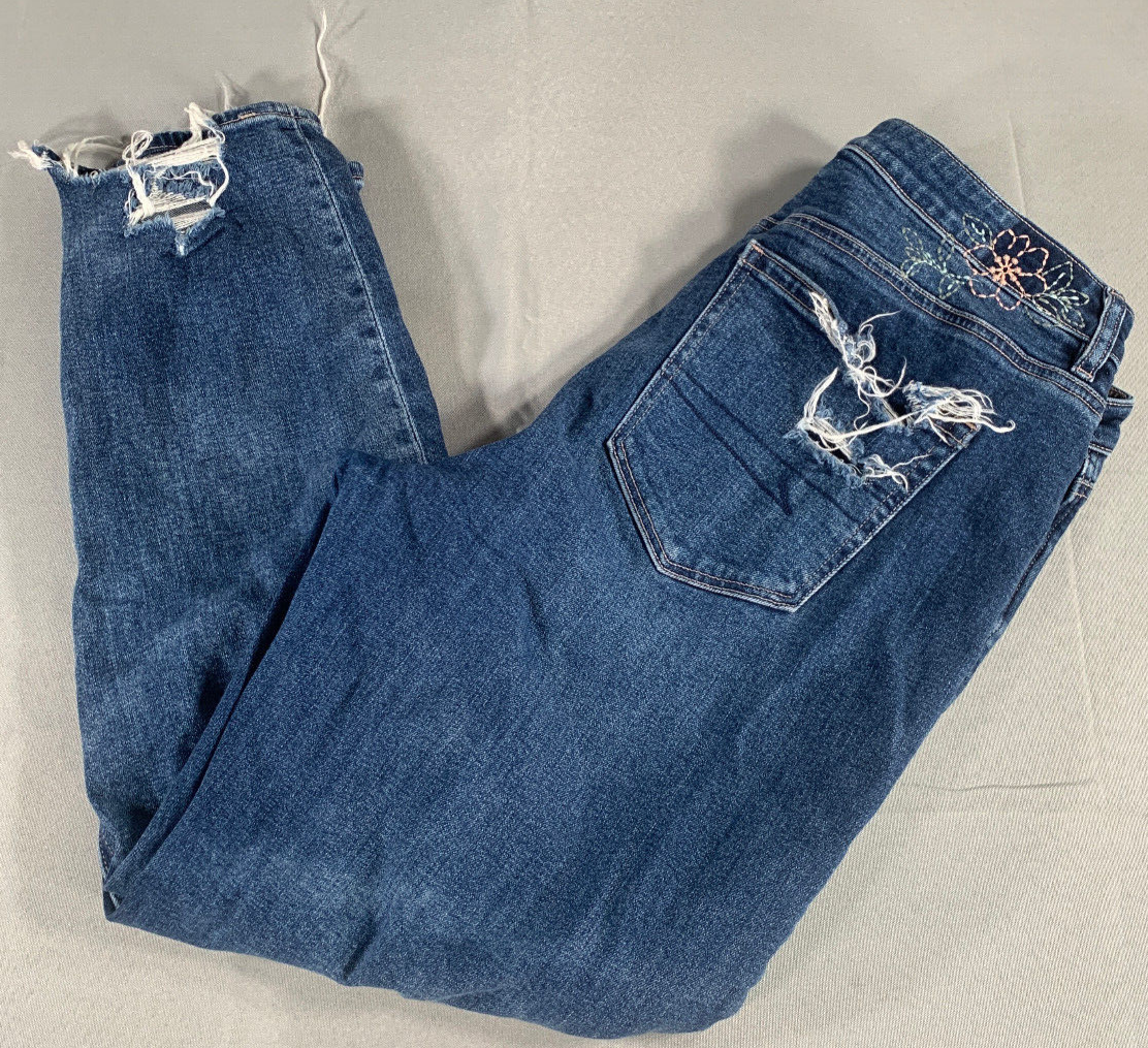 American Eagle Ripped Jeans 14 32x25 High Rise Distressed Rigid Floral Embroider