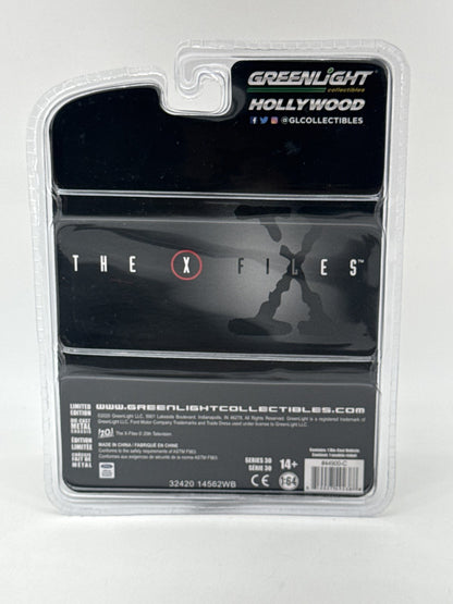 GreenLight The X Files Ford LTD Crown Victoria Diecast Car 1:64 White Metal