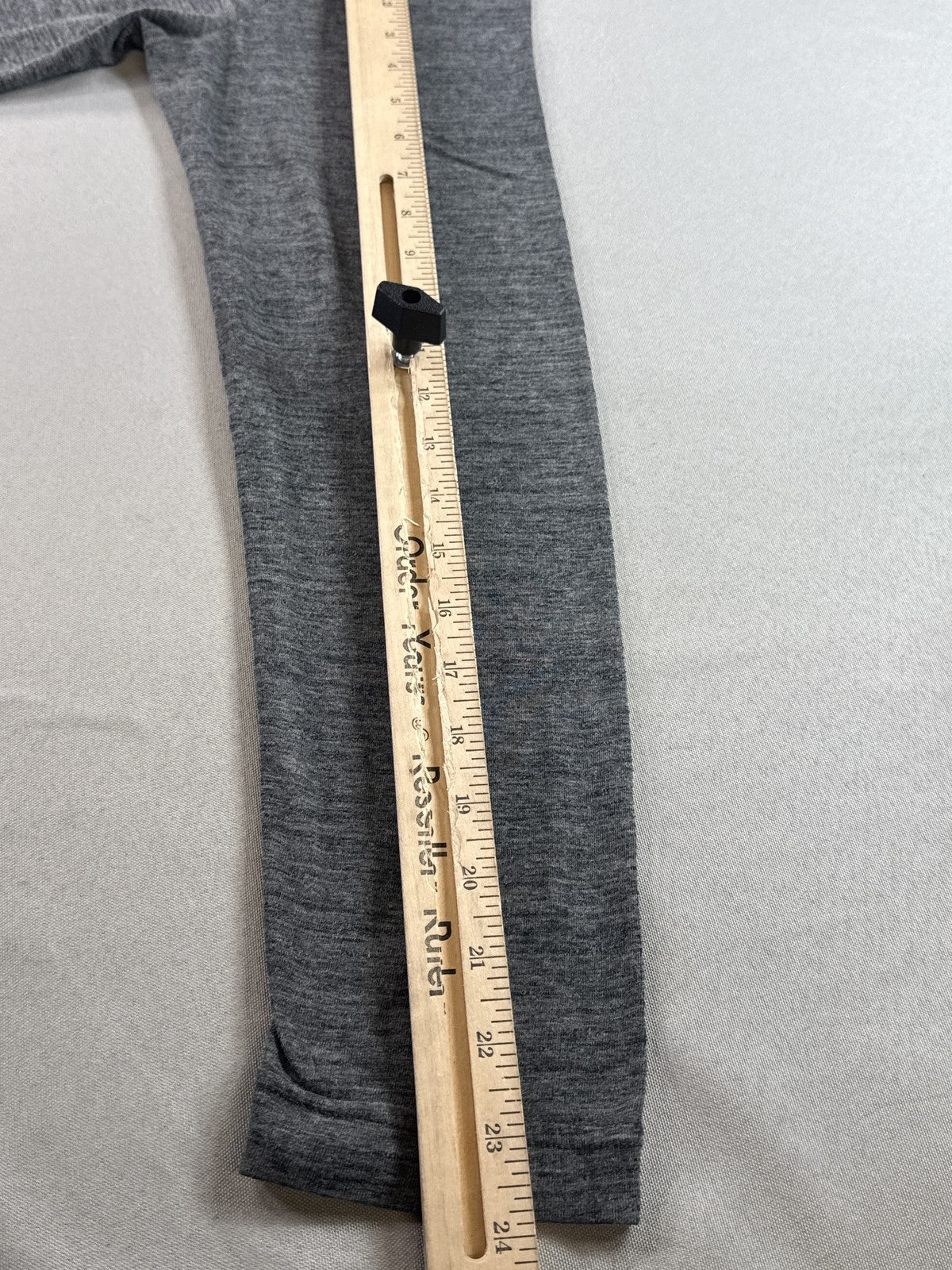 ATHLETIC WORKS Shirt M (38 40) Gray Knit Long Sleeve Crewneck Regular Fit
