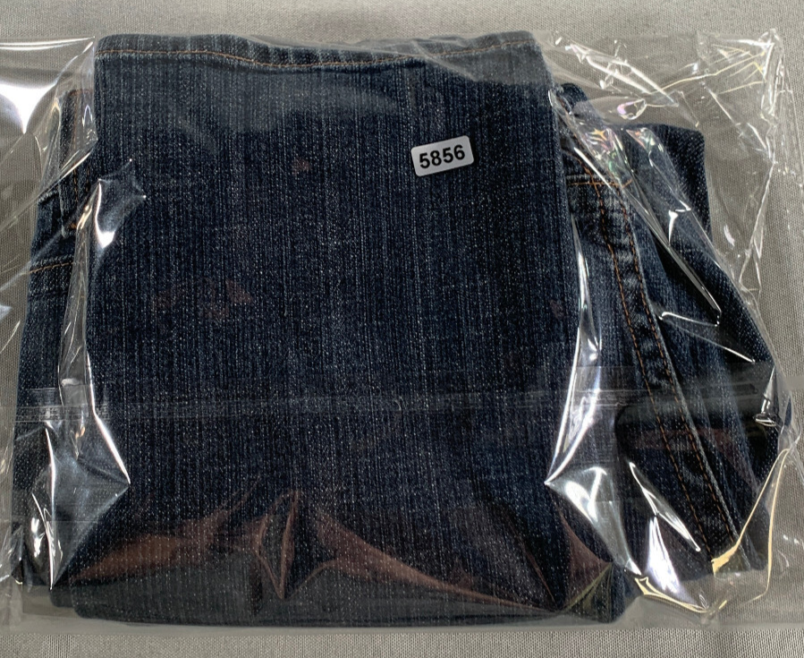 Vintage X2 Jeans Size 0 Y2K Made in Hong Kong Button Hem Mid Rise Denim Apparel