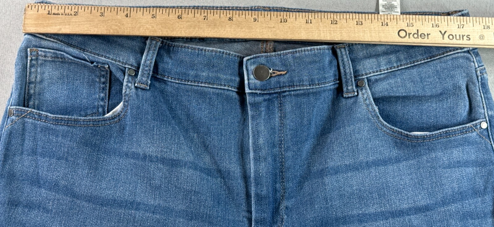 Chicos Girlfriend Straight Crop Jeans Womens 3 Blue Raw Hem Stretch Denim