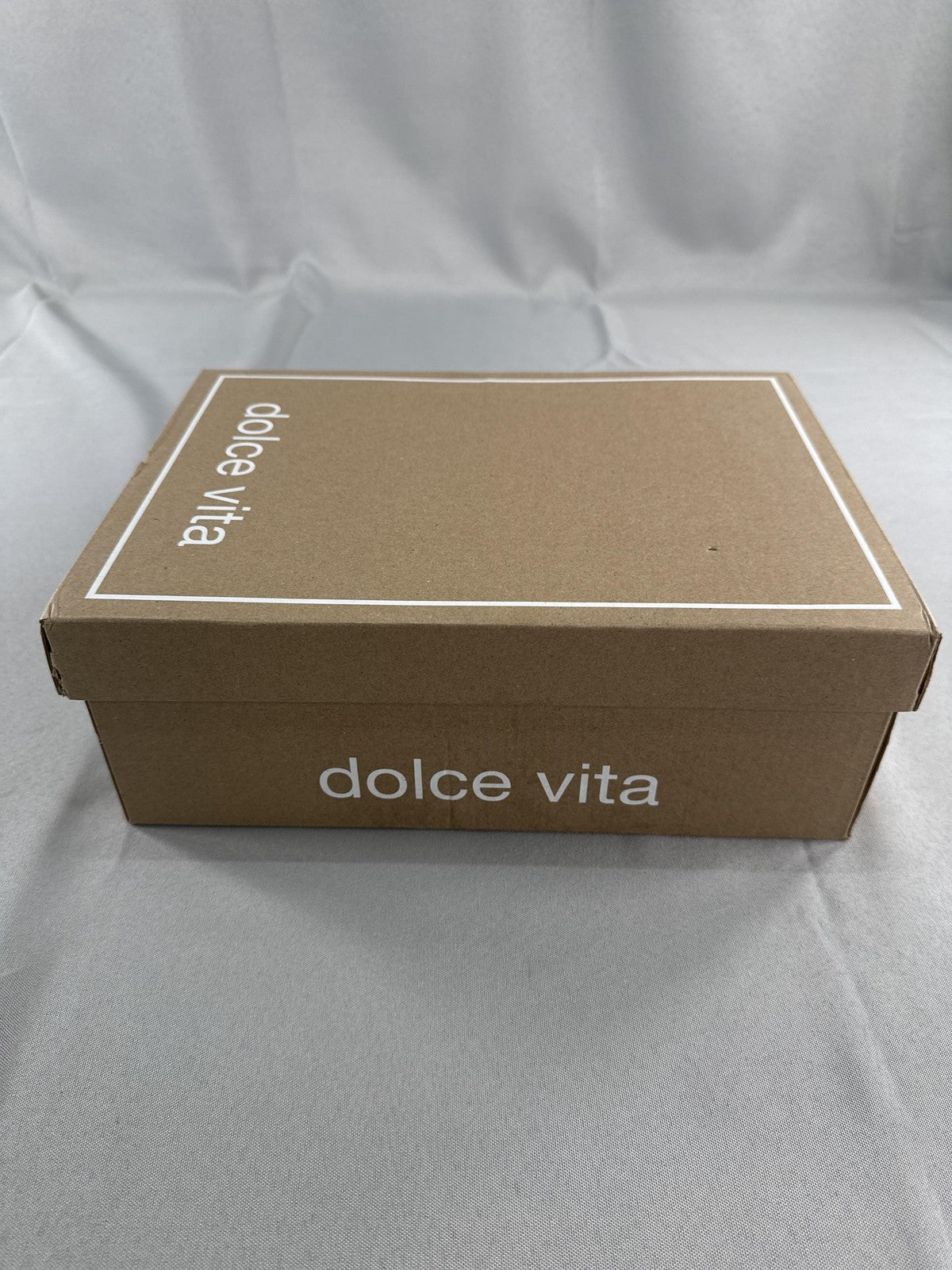 Dolce Vita Jadah Shoes Womens Size 8 Ivory Nubuck Chain Platform Loafers Slip On