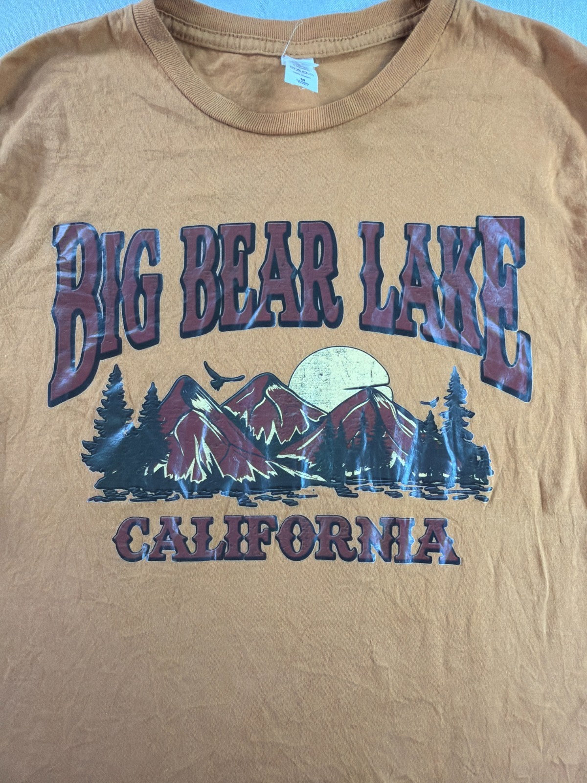 Big Bear Lake California Lane Seven LST002 Mustard Graphic Mountain Tee Mens M