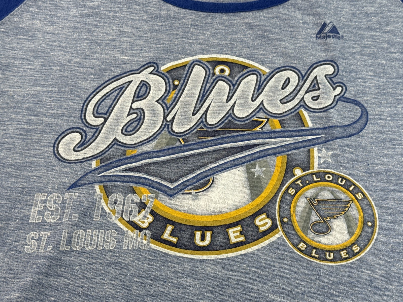 Majestic St. Louis Blues NHL Raglan Tee L Short Sleeve L/G/G Gray Cotton Womens
