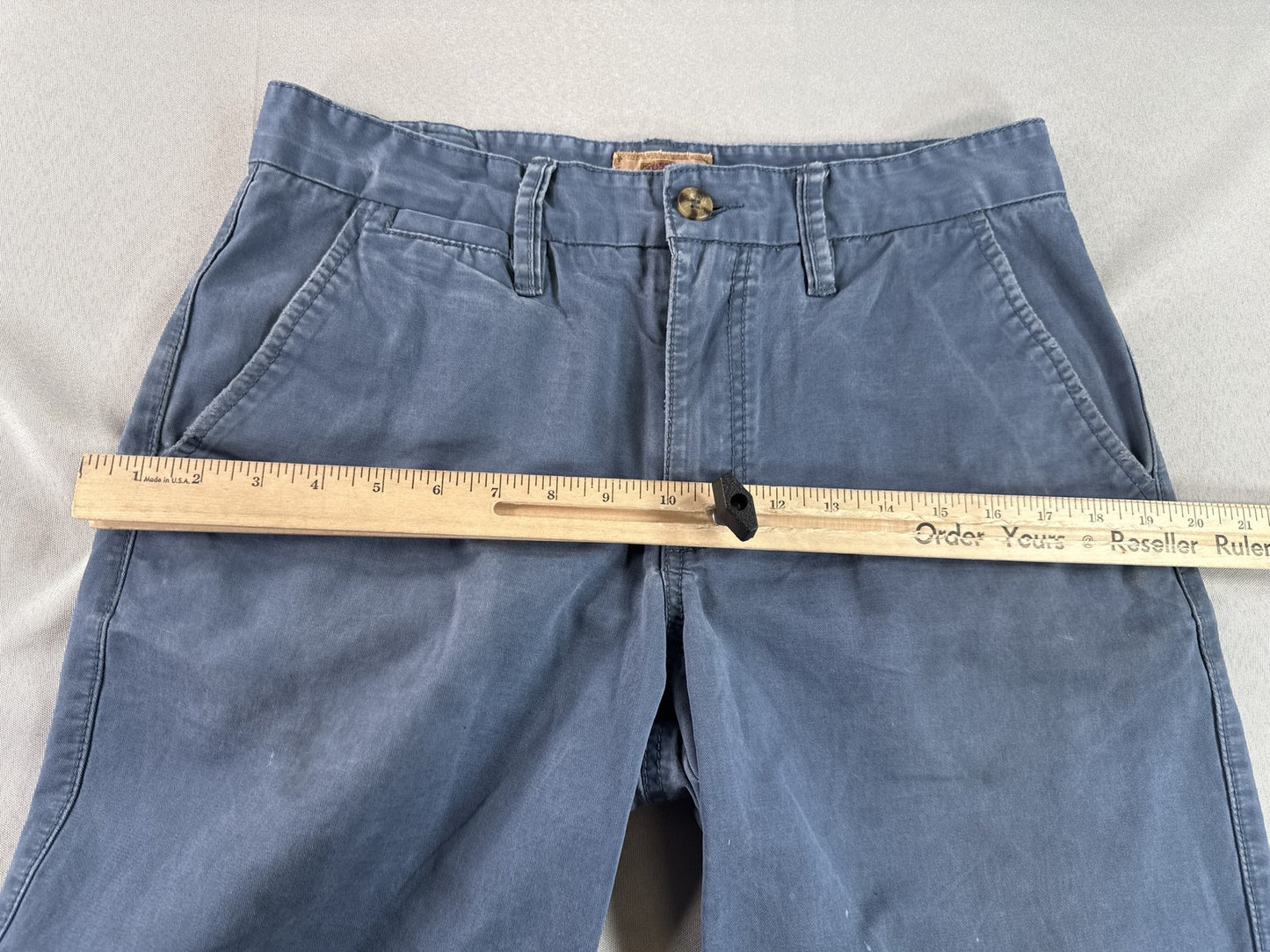 Tommy Bahama Shorts 32x10 Unisex Blue 100% Cotton Made in China Denim