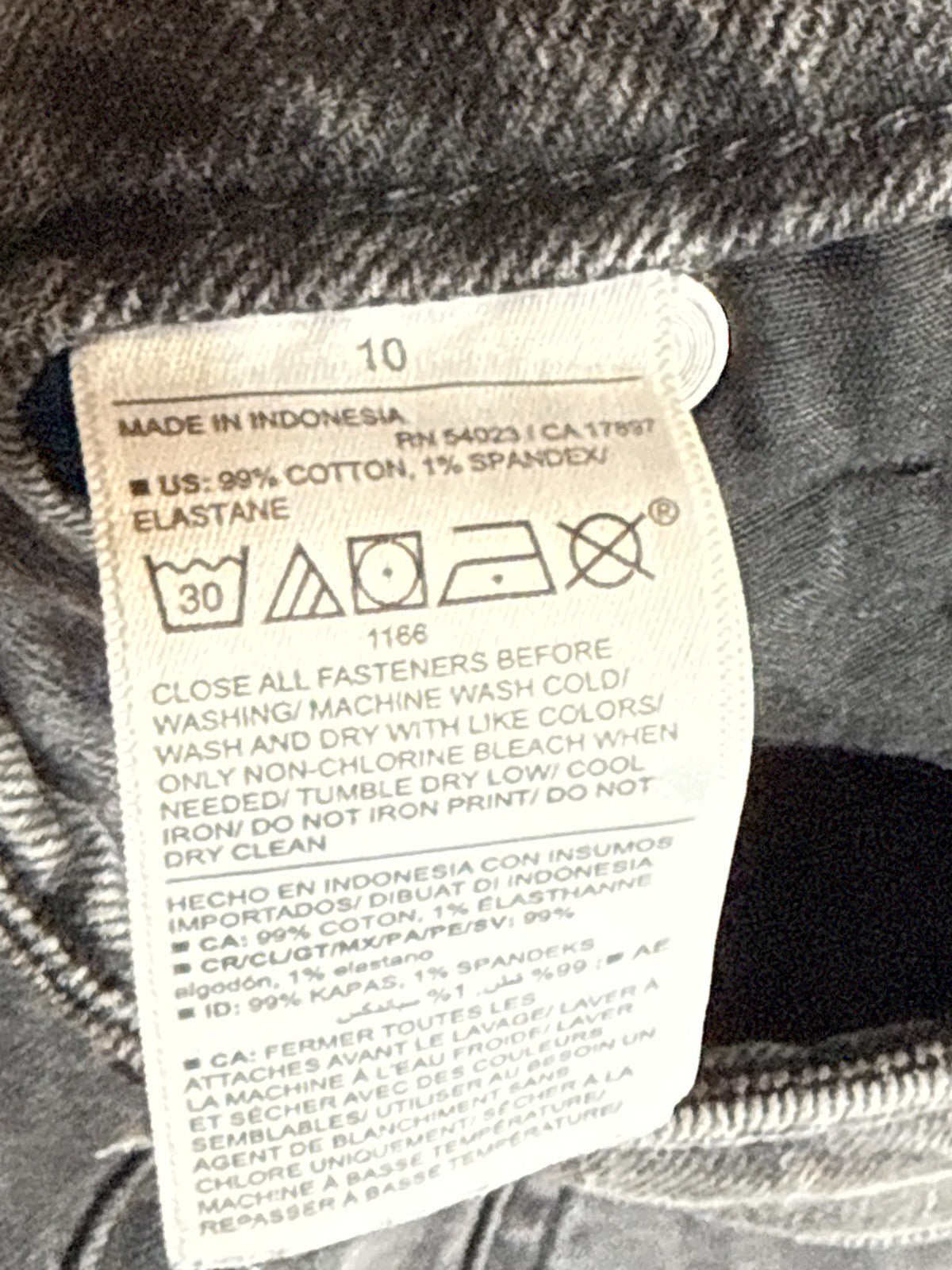 Old Navy O.G. Loose Black Gray Distressed Jeans Cropped Raw Hem Womens 10