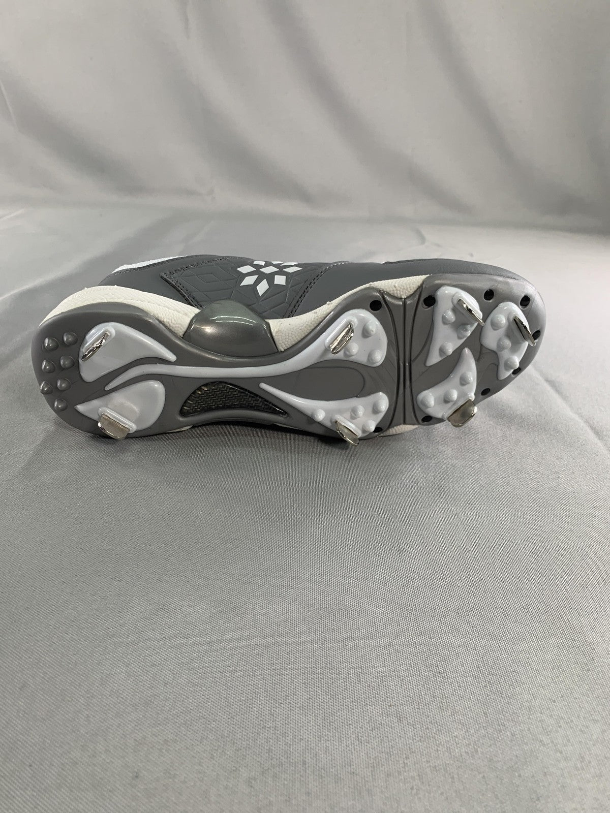 Ringor RIP-IT Diamond Softball Cleats Womens 8 Gray Charcoal White Metal Shoes