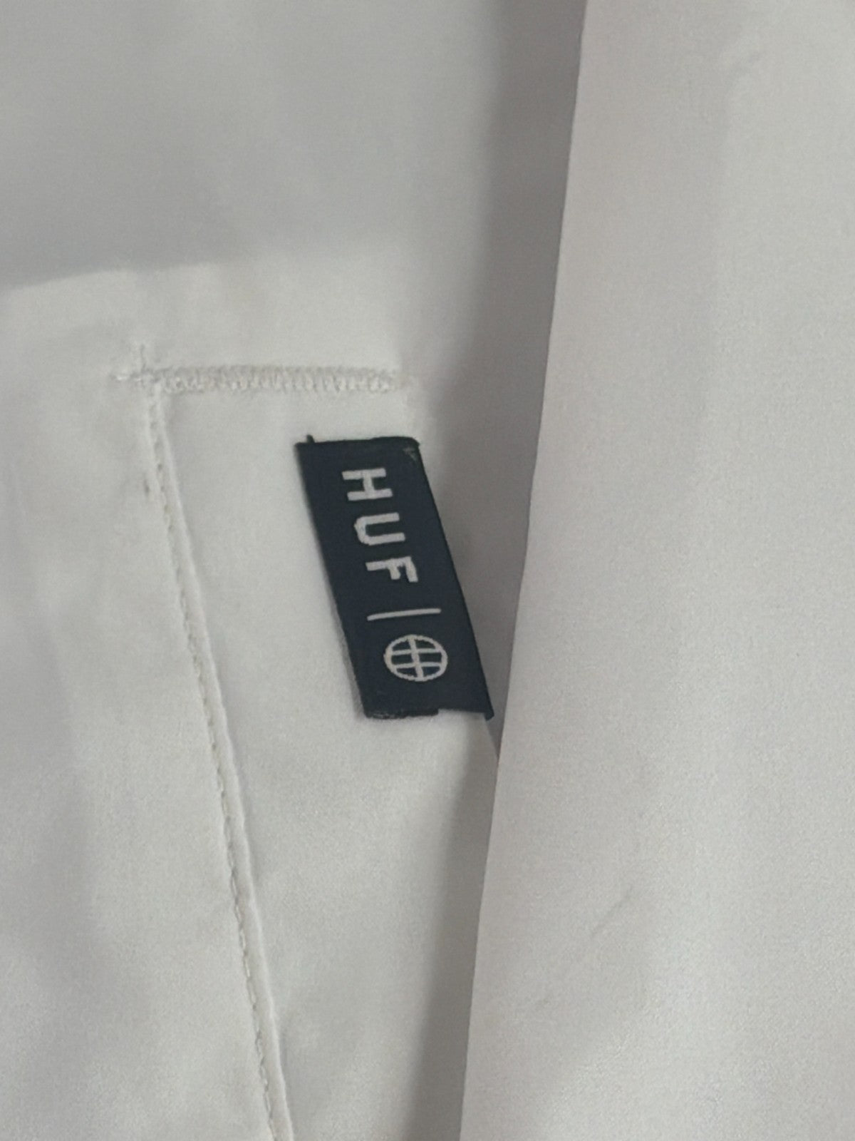 HUF Worldwide Bar Logo Coaches Jacket Mens Small White Teal Nylon Windbreaker