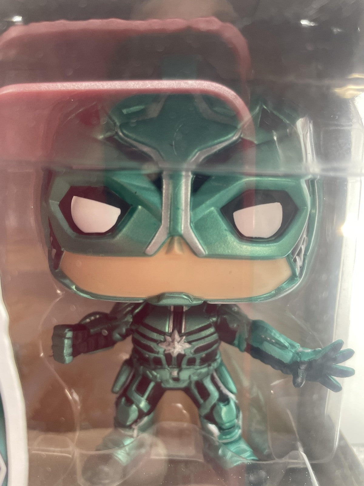 Funko Pop Marvel Captain Marvel Yon-Rogg #429 Vinyl Bobblehead Green Standard