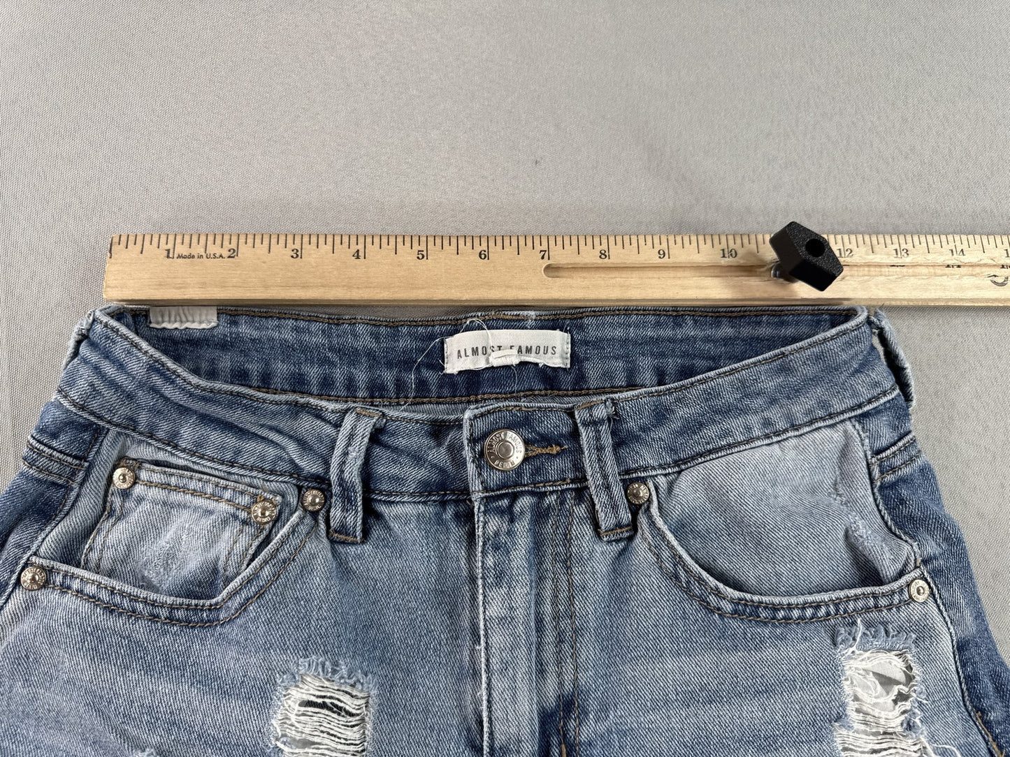 ALMOST FAMOUS Light Distressed Skinny Jeans Womens 1 Blue Stretch Cotton Blend