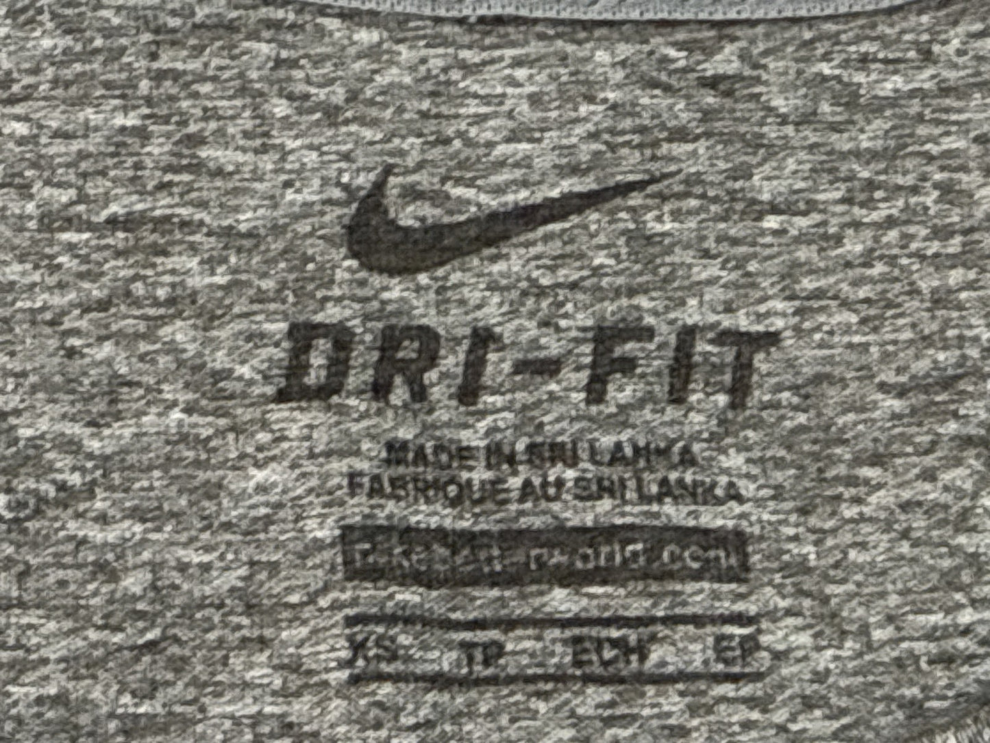 Nike Dri Fit Tee S Gray Crewneck Short Sleeve Regular Sportswear Heather