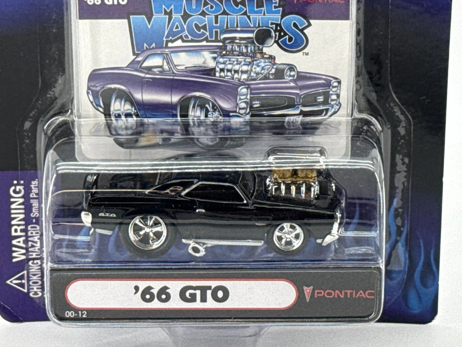 Muscle Machines 1966 Pontiac GTO Black 1:64 Diecast 00-12 Adult Collectible 164