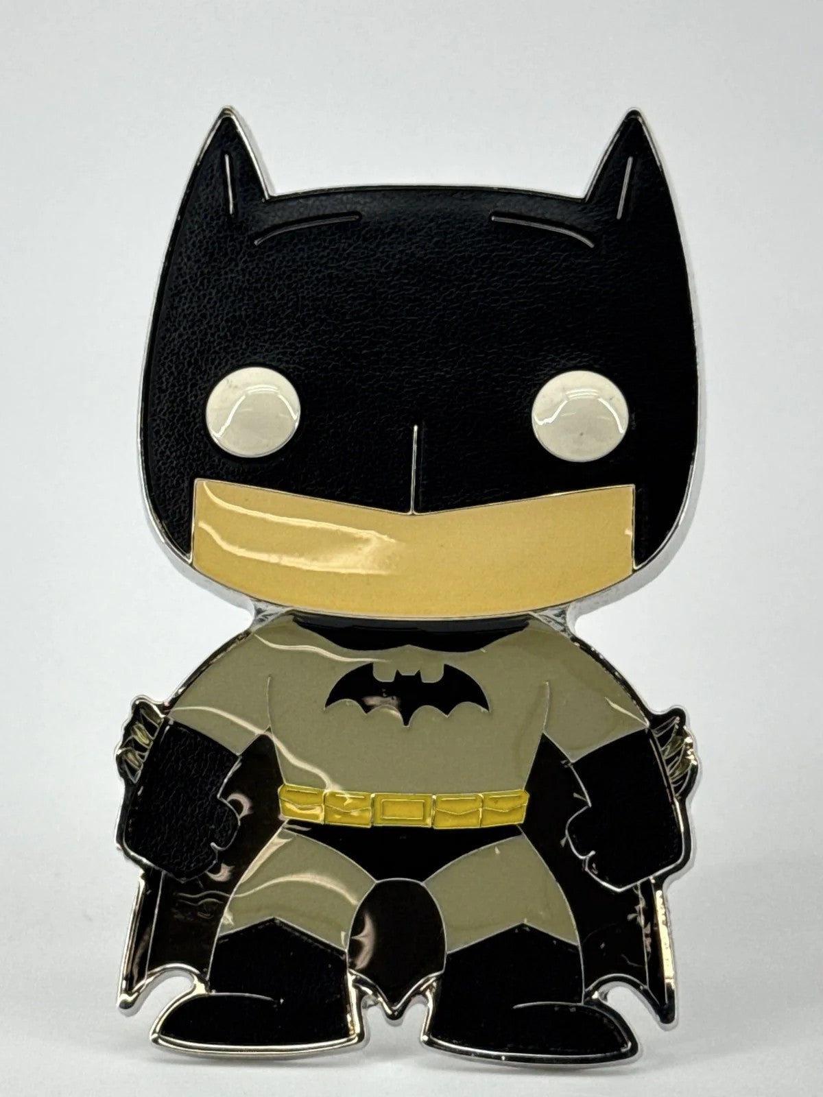 Funko Pop! Pin DC Super Heroes Batman #01 Enamel Pin Tan Apparel Clothing New