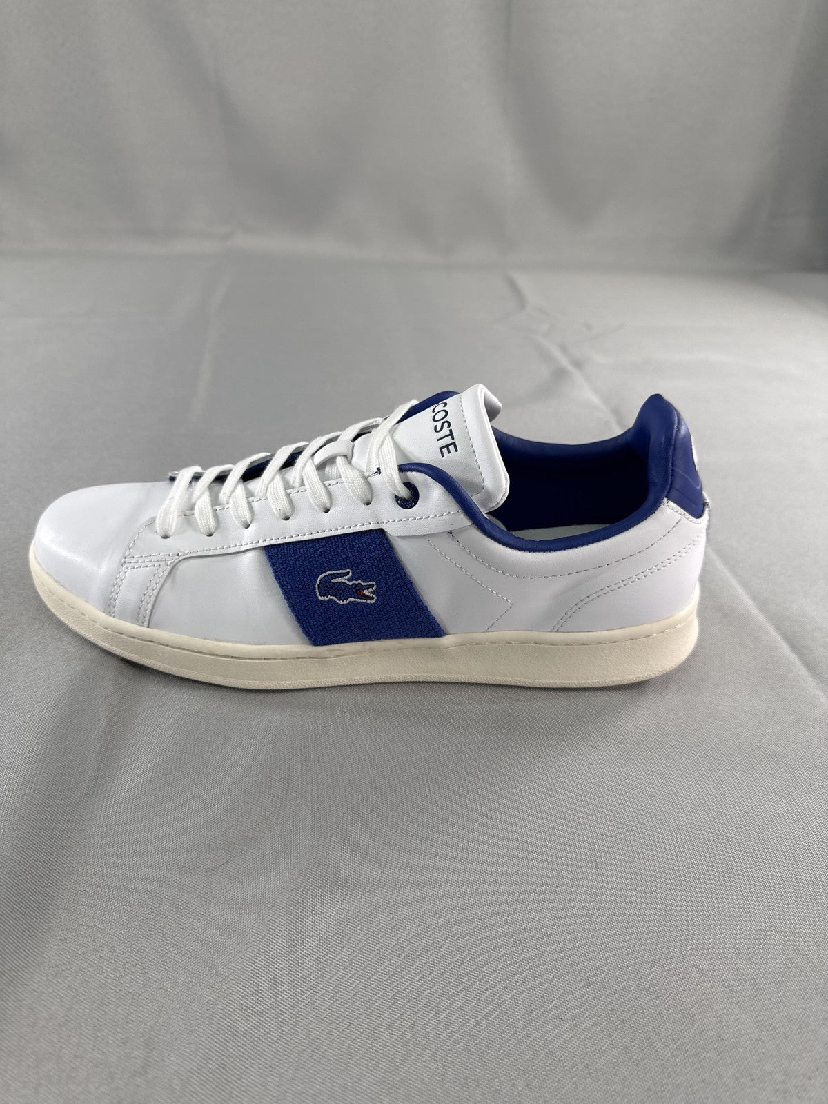 Lacoste Carnaby Pro Shoes Mens Size 10.5 White Blue Ortholite 747SMA0048080