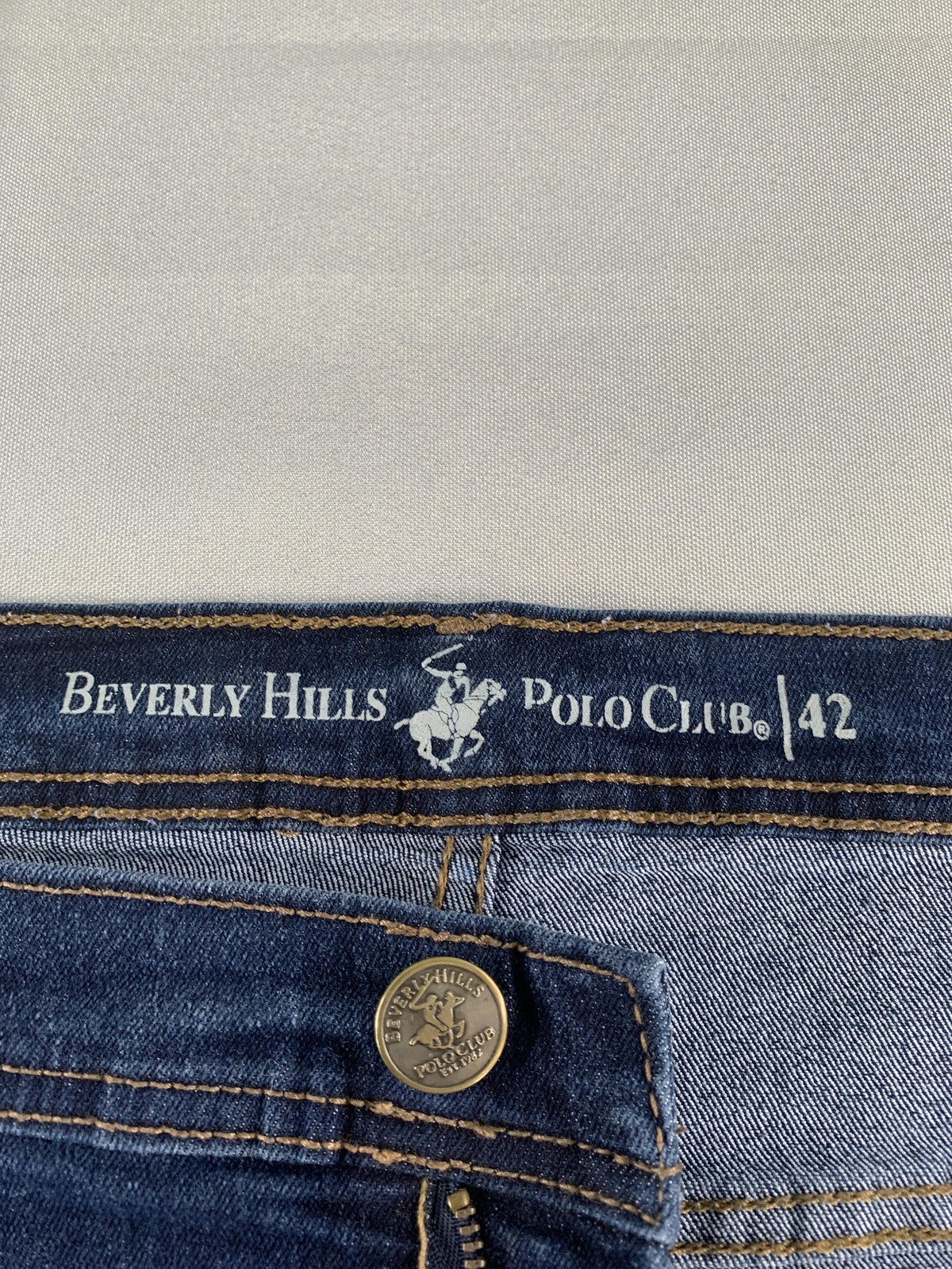 Beverly Hills Polo Club Shorts Mens 42 Blue Denim Relaxed Fit Distressed Casual