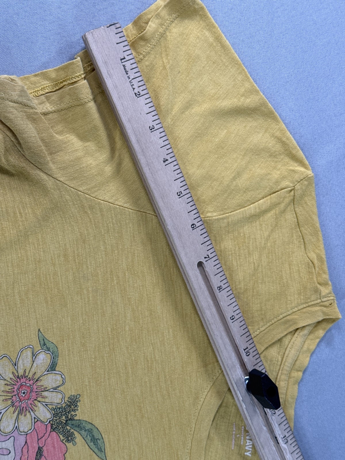 Old Navy Plant Kindness Graphic Tee Floral Yellow L Cotton Crewneck Short Sleeve