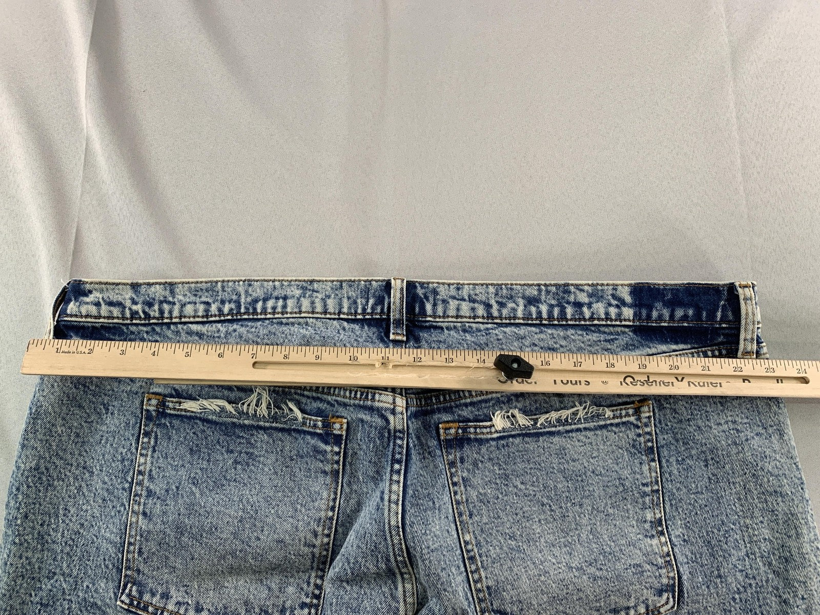 Abercrombie & Fitch Jeans Womens 36 Blue High Rise The Mom Distressed Denim