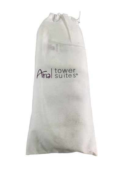 Aria Tower Suites Slippers One Size White Hotel Spa Open Toe Apparel Clothing