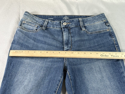 St. John's Bay Jeans Cropped Women’s 8 Blue Cotton Blend Stretch Denim Mid Rise