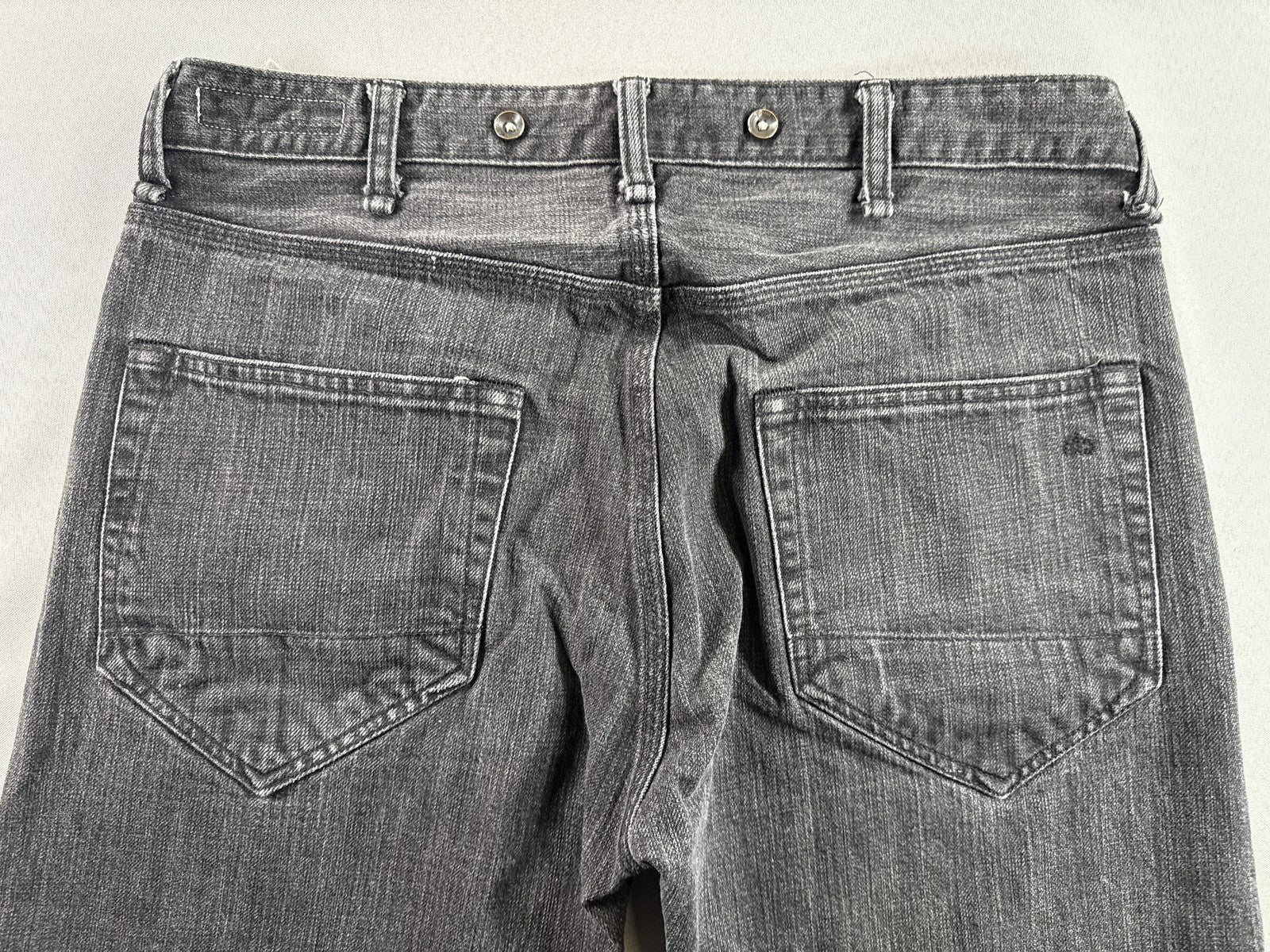 rag bone Straight Fit Jeans 32x32 Black 100% Cotton Leg Made in USA Button