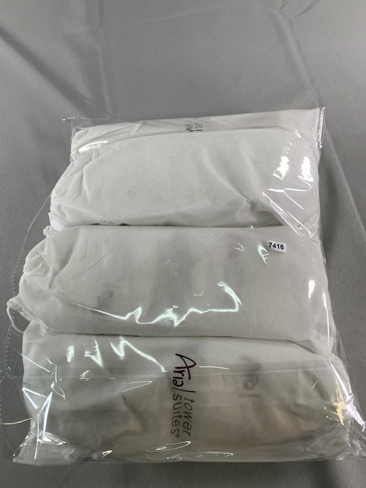 Aria Tower Suites Slippers One Size White Hotel Spa Open Toe Apparel Clothing