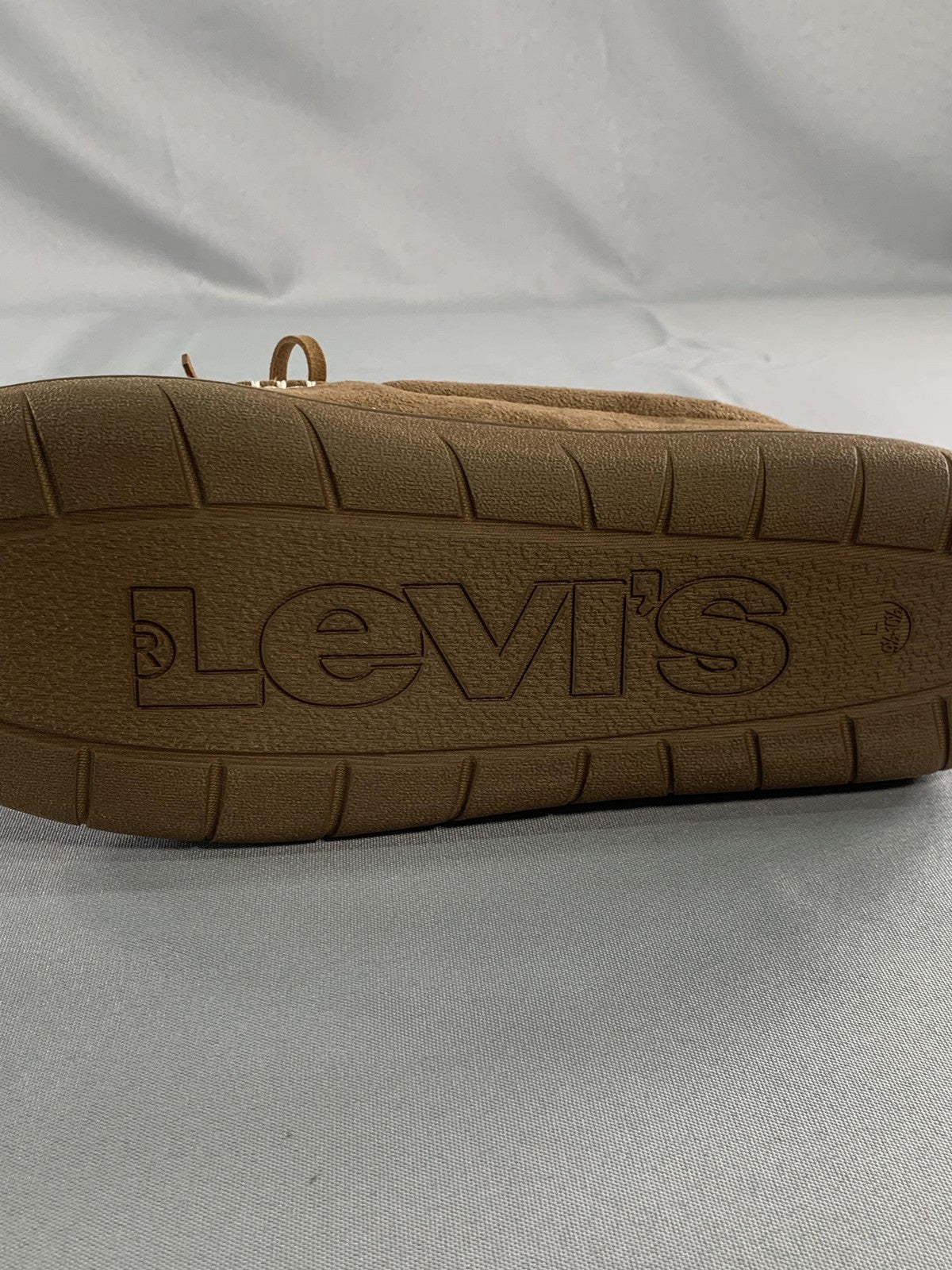Levis Slippers Mens Size 10 Brown Moccasin Faux Fur Memory Foam House Shoes Red