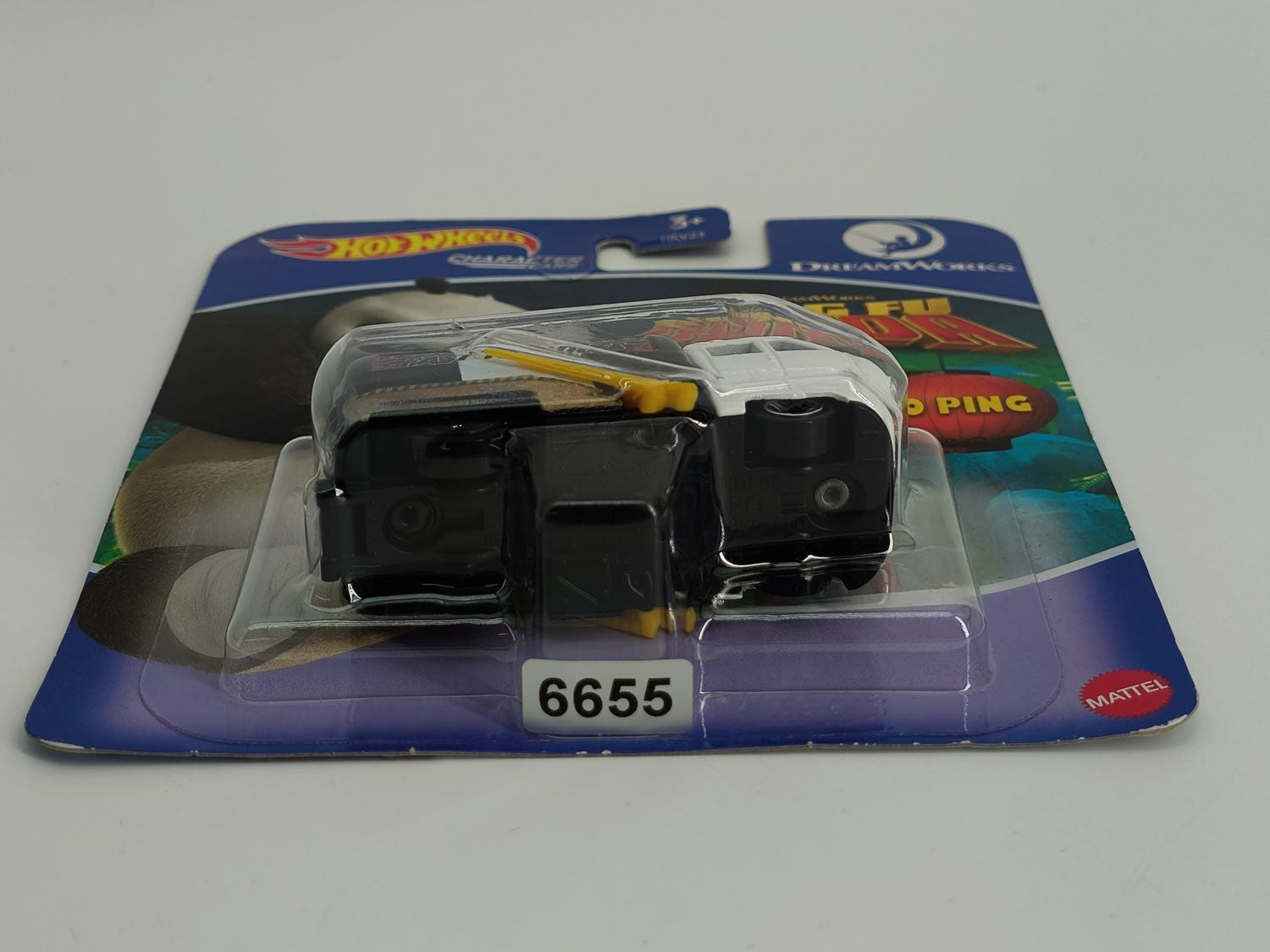 Hot Wheels Kung Fu Panda Po Ping Character Car 2022 DreamWorks Diecast Red NWT