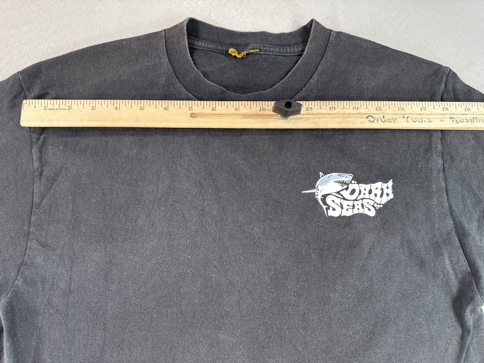 Dark Seas Shark Graphic Tee medium Black Unisex Cotton Short Sleeve Crewneck