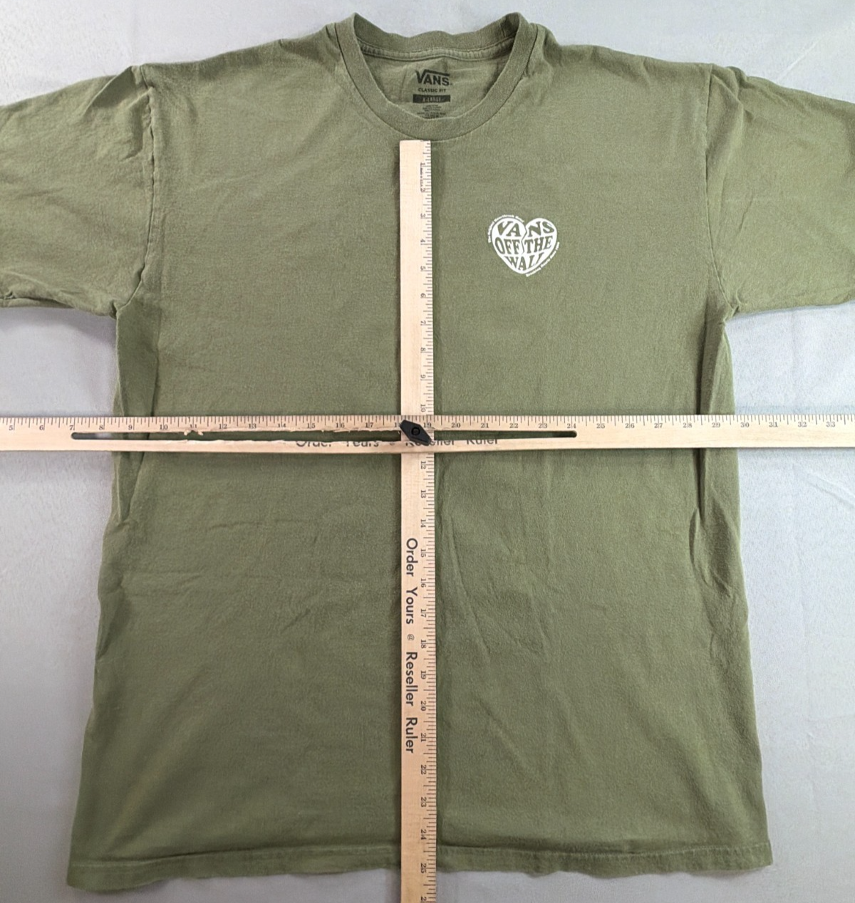 Vans Off The Wall Mens XL Olive Green Club Heartbreak No Players Allowed Tee