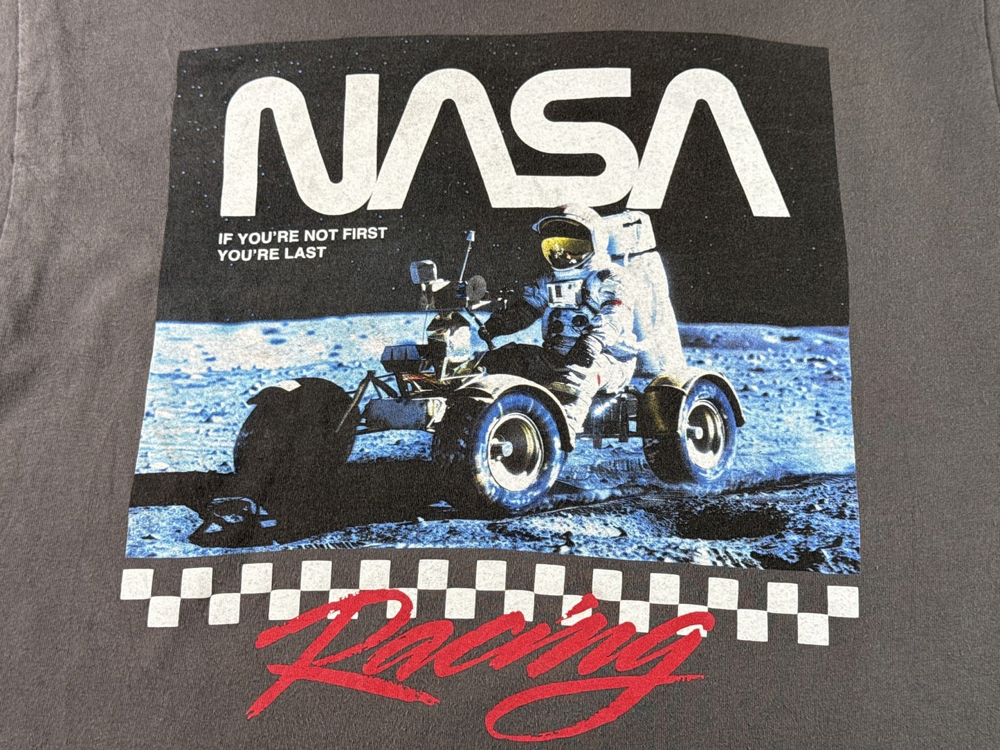 NASA Racing Graphic Tee Mens Large Gray 100% Cotton Crewneck Short Sleeve Space