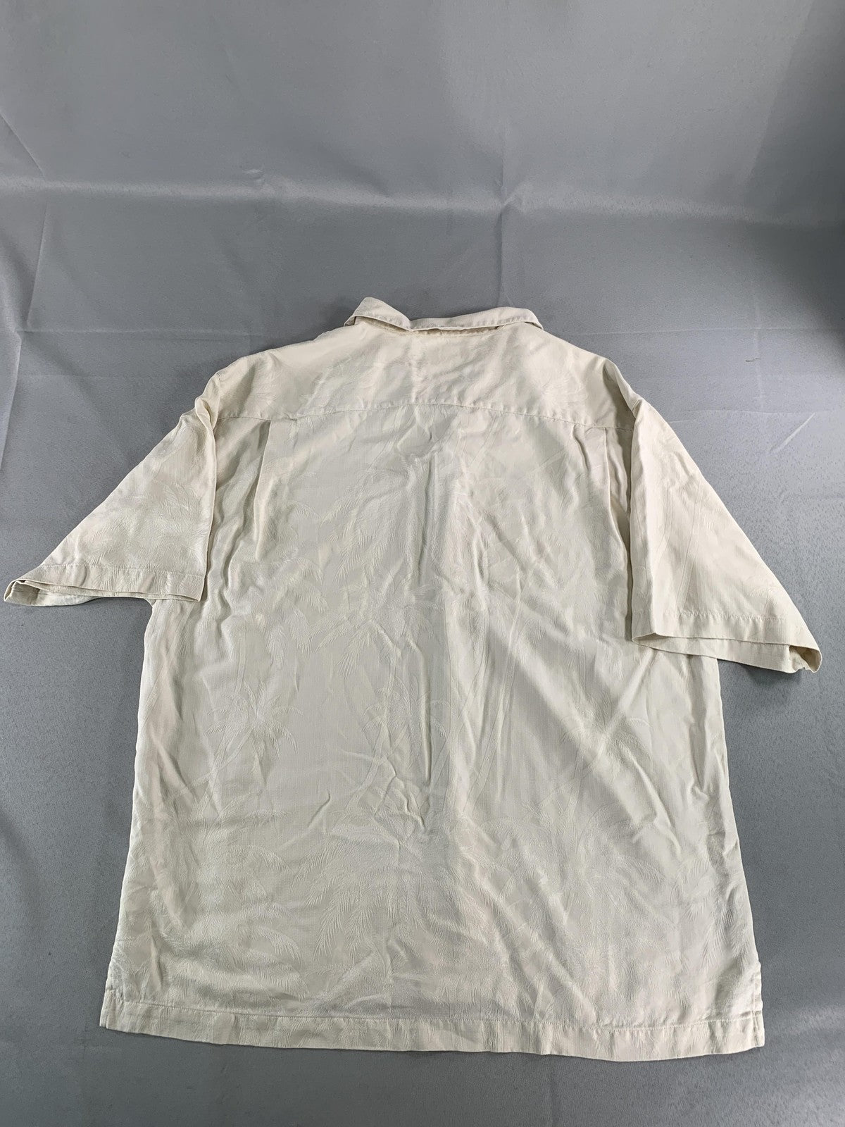 Tommy Bahama Shirt Mens XL Beige Silk Relax Button Up Palm Tree Camp Casual 100