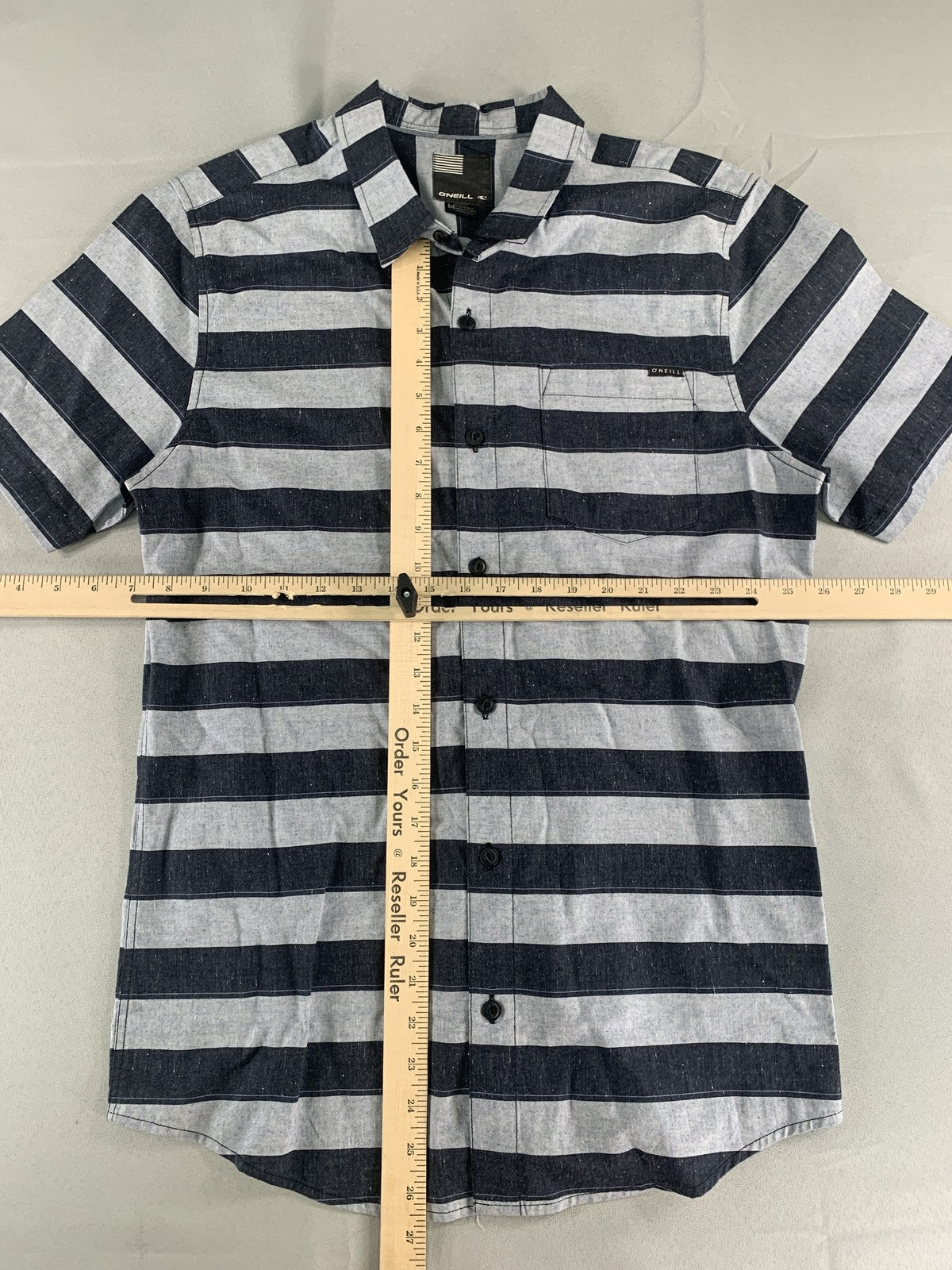 O'Neill Shirt Mens Medium Blue Gray Striped Button Up Short Sleeve Casual Summer