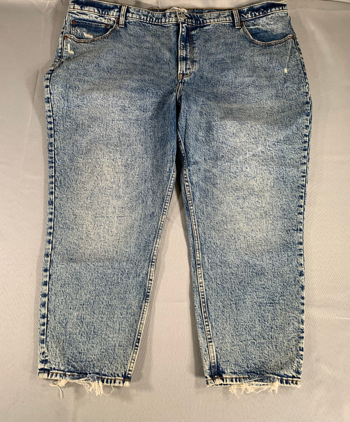 Abercrombie Mom Jeans 36 22S High Rise Distressed Light Wash Raw Hem 90s Fit Red