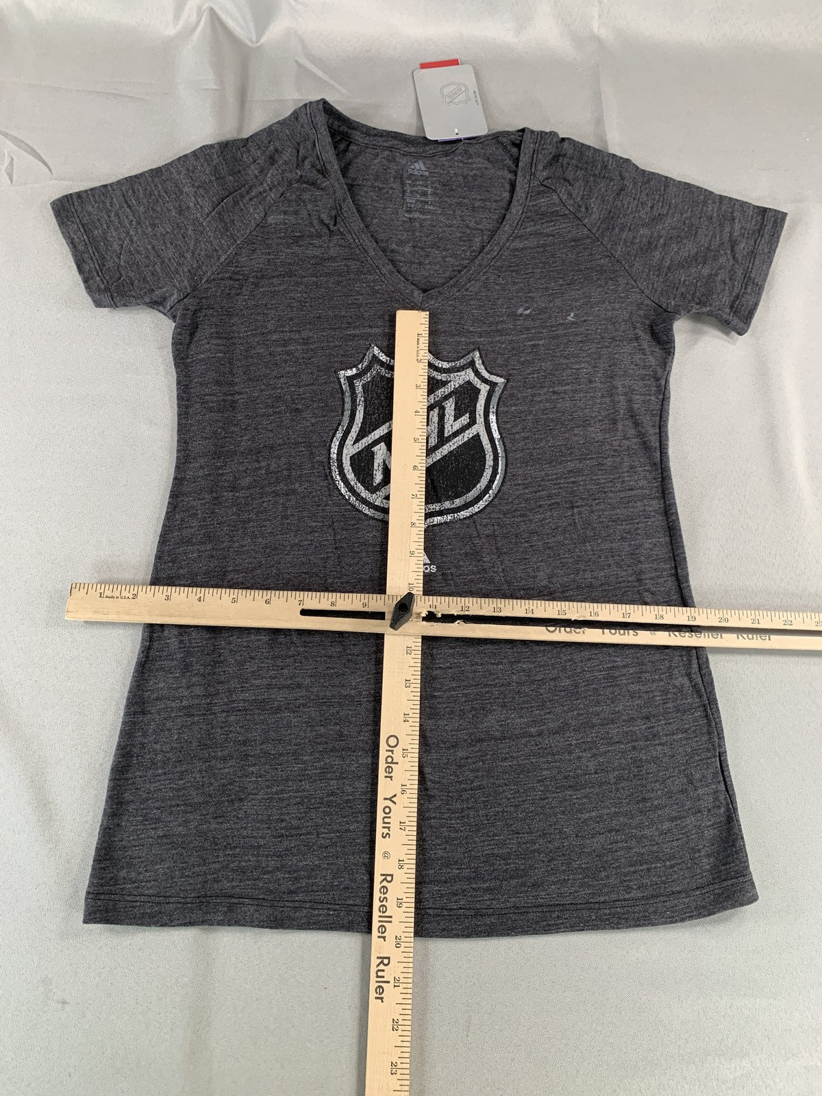 NHL Hockey Shirt Womens Large Gray Tri-Blend V-Neck Adidas Short Sleeve Tee