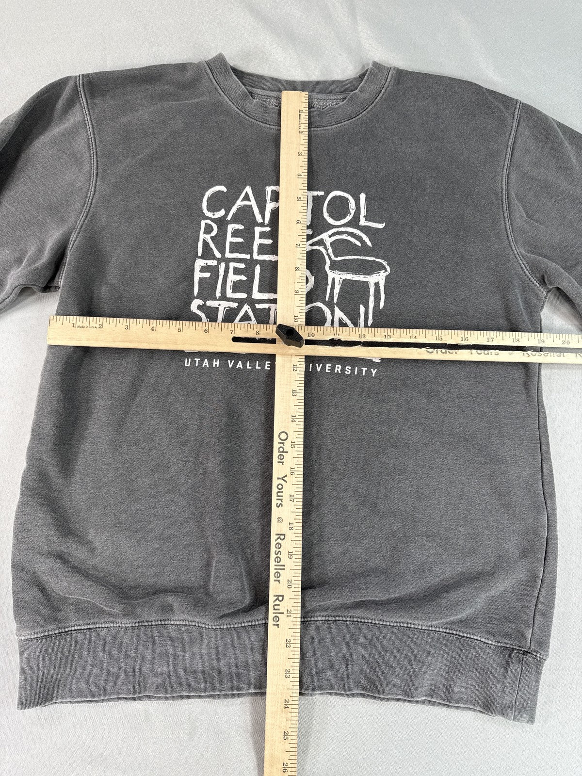Independent Trading Company Capitol Reef Field Station Sweatshirt S Gray Cotton