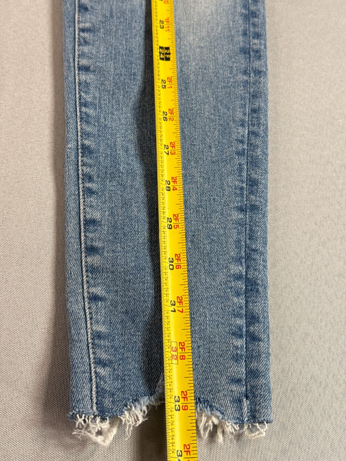 American Eagle Next Level Jegging Jeans 00 X-Short Distressed Raw Hem Blue