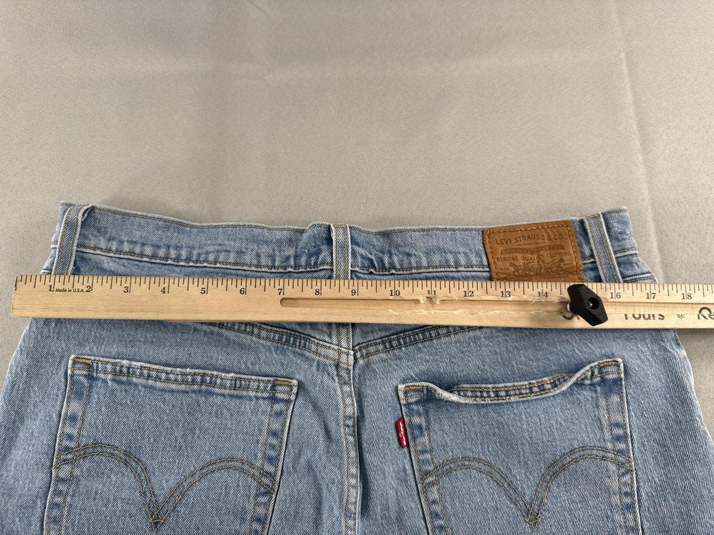Levis Ribcage Shorts Womens 33 Blue Denim Distressed High Rise Button Fly 5275