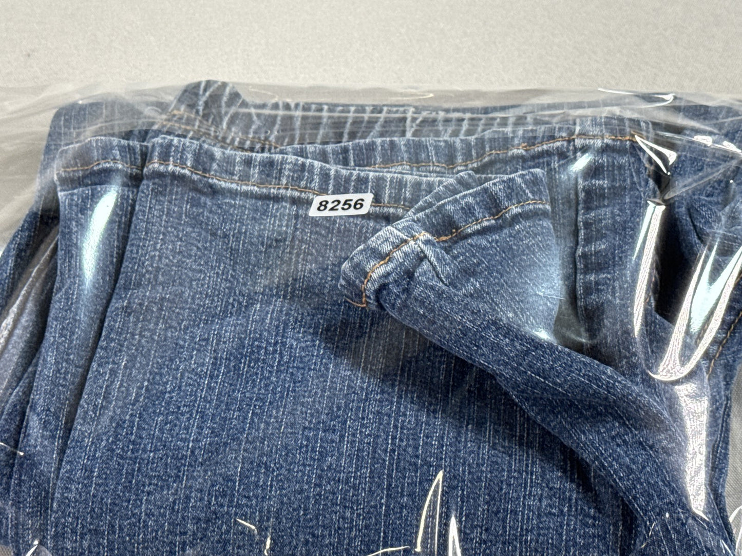 White Stag Jeans Womens M Blue Cotton Spandex Straight Leg Relaxed Fit