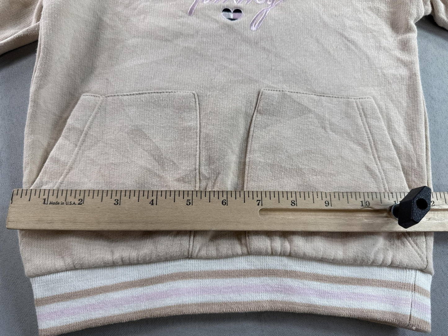 Tommy Hilfiger Heart Graphic Sweatshirt 2T Khaki Cotton Crewneck Long Sleeve Men