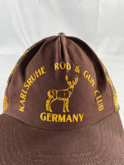 Karlsruhe Rod & Gun Club Germany Camo Mesh Trucker Hat Snapback USA Deer Logo
