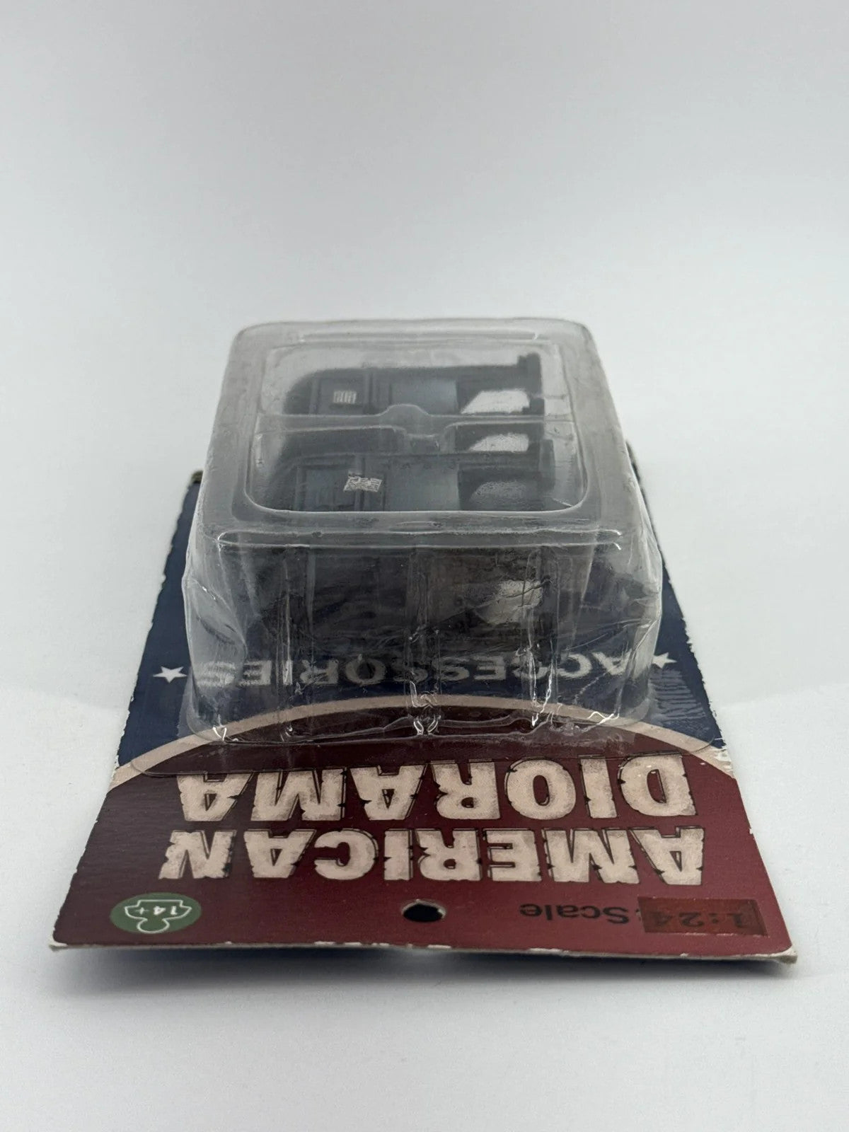 American Diorama 1:24 Truck Tool Box Accessory Garage Diorama Display Prop 124