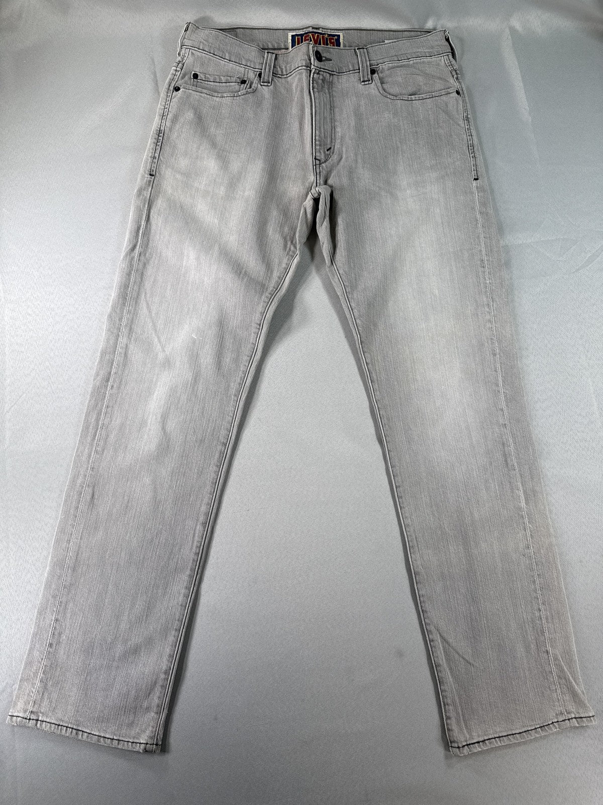Levi's Straight Leg Jeans W36 L32 Gray Cotton Spandex Classic Fit Pockets