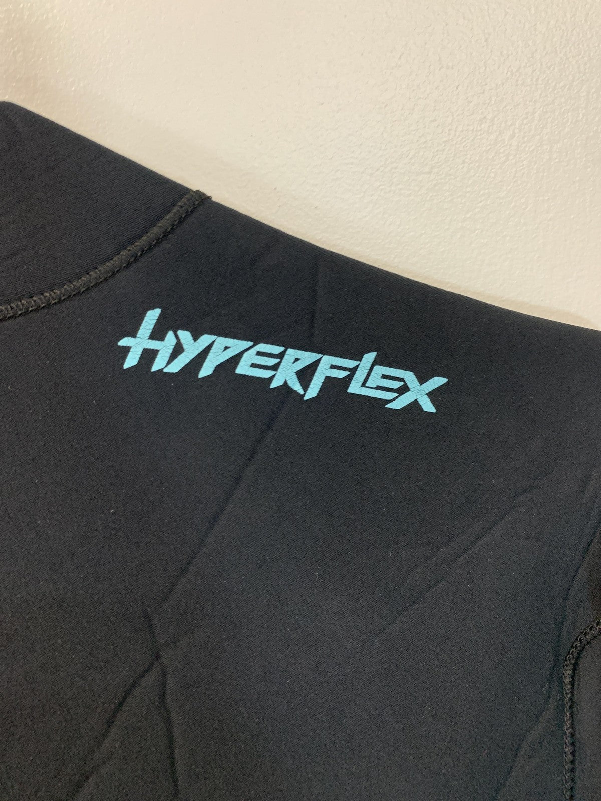 Hyperflex VYRL 4mm Youth Wetsuit Size 14 Black Chest Zip Full Suit Surf Neoprene