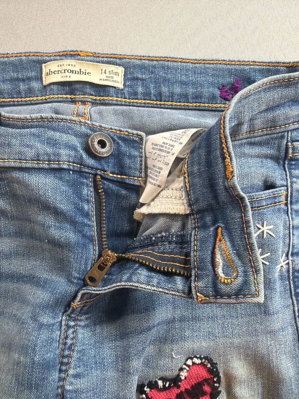 Abercrombie Kids Slim Jeans Girls 14 Distressed Patch Raw Hem Stretch Denim