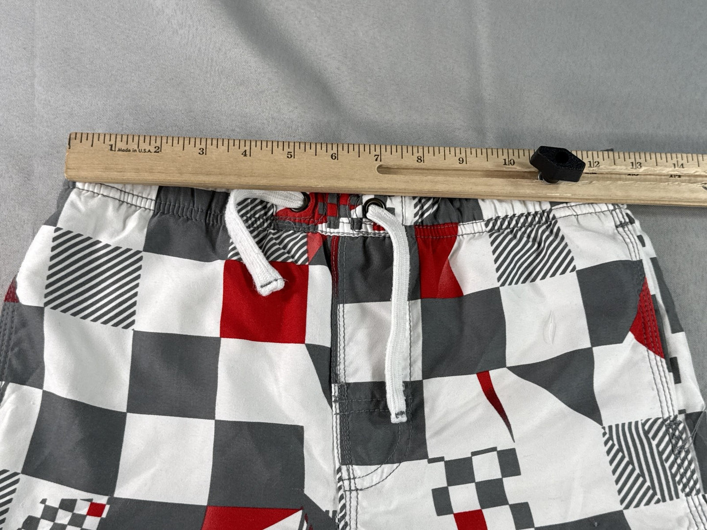 REBEL ACTIVE Streetwear Cargo Shorts YEARS 140CM Gray Red White Cotton Regular
