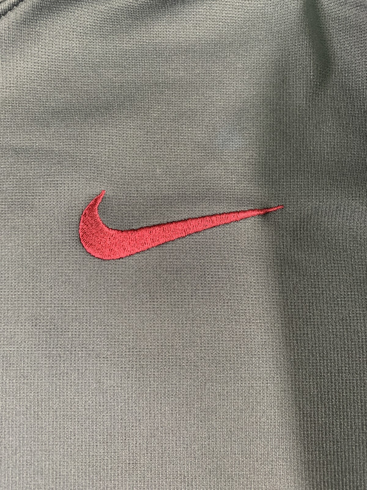 Nike Therma-Fit Hoodie Mens Large Gray Red Pullover Sweatshirt Swoosh Logo 100