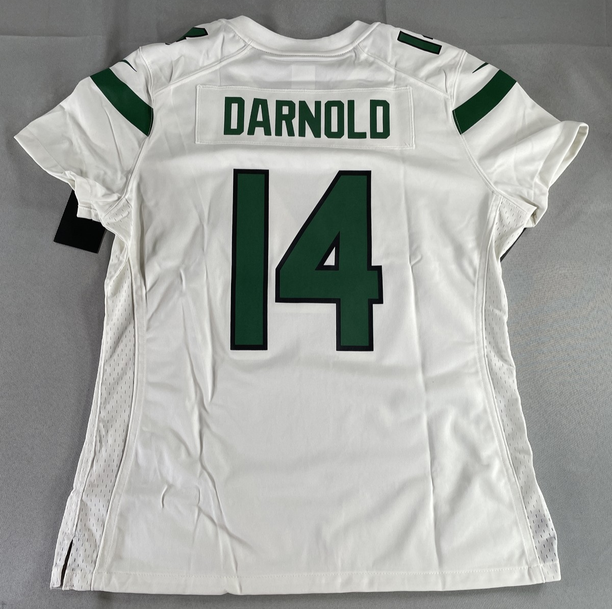 New York Jets Jersey Womens Large White Green NFL Football Shirt Darnold Nike