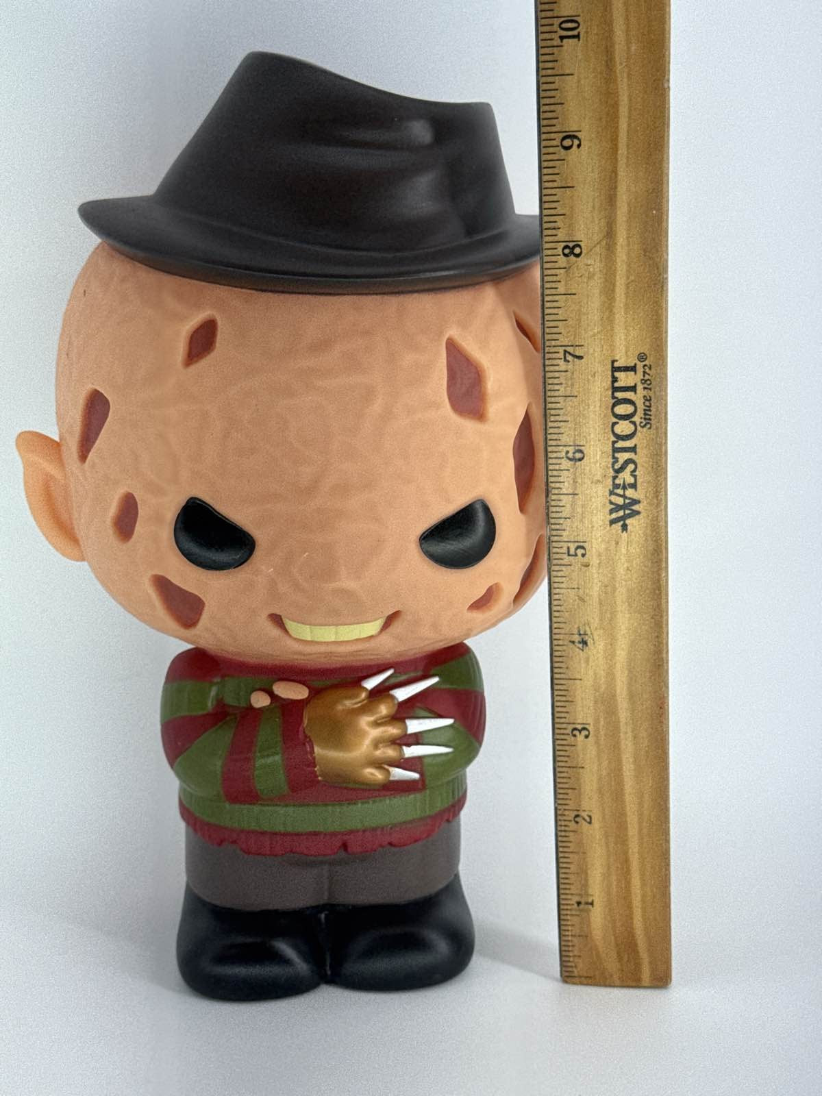 Freddy Krueger PVC Figural Coin Bank Monogram Horror 3D 8in Elm Street 6549