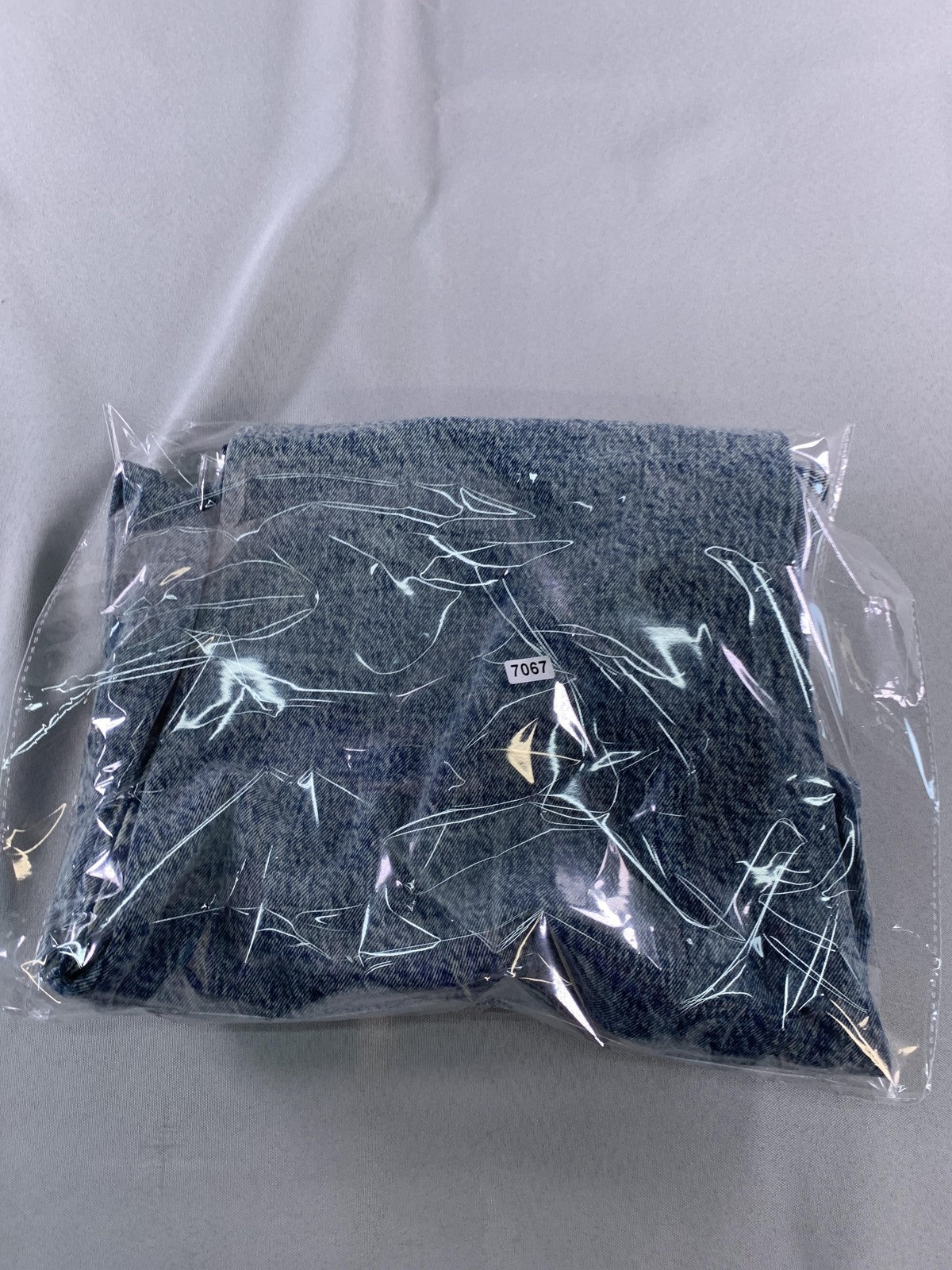 Abercrombie & Fitch Jeans Womens 36 Blue High Rise The Mom Distressed Denim